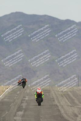 media/Sep-21-2025-Race Pace (Sun) [[98bf33ef95]]/Non Verified/1-Turns 9 and 10 (8am)/